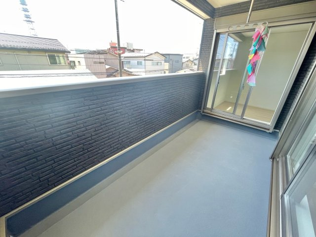【新築戸建て】秋田市高陽青柳町第4　１号棟のバルコニー