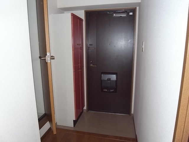 プランドールⅠの玄関