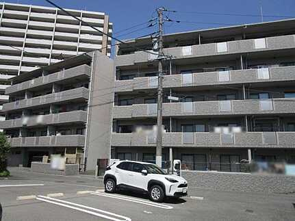 クレイドル西原駅東の外観