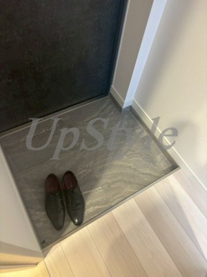 【玄関】 | ミライズ新小岩マーロ