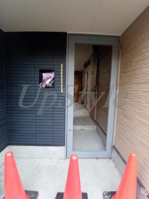 【エントランス】 | クォーク