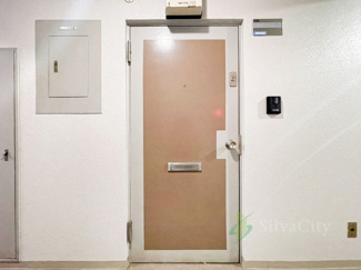 【その他共用部分】 | ゾンネンハイム牛込 | 玄関ドア