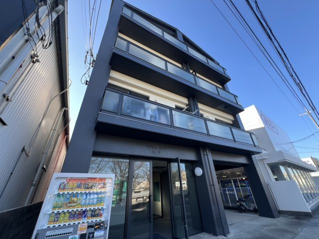 リバティ―ライフ枝吉