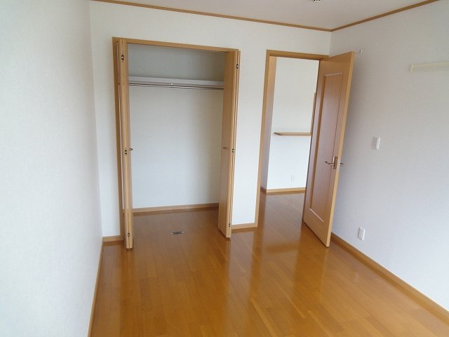 ヴィラ・デル・マ－レＢの収納|ちょっとした収納スペースも充実しています