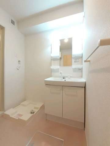 グラチチュードⅠの洗面所|使いやすい洗面所です