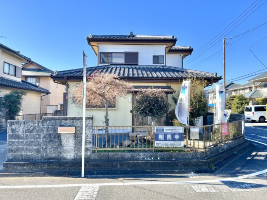 【中古戸建】前橋市鶴が谷町1期の外観|■外観｜土日のご見学はもちろん、平日・夜間のご案内も大歓迎です♪「今から見たい」や「仕事終わりに見たい」にもご対応できますのでお気軽にお問い合わせください♪