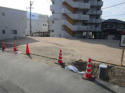 広島市安佐南区上安2丁目の前面道路含む現地写真
