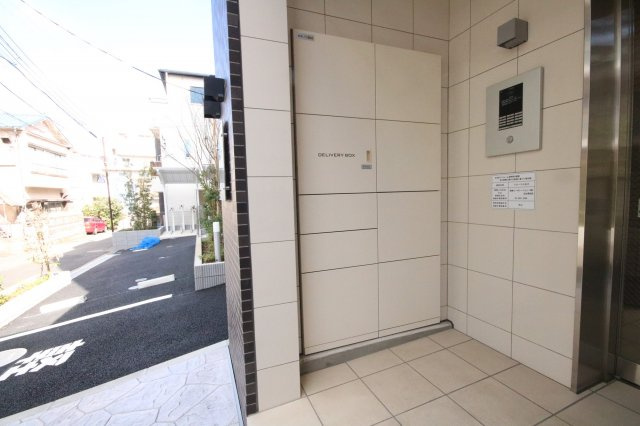 【エントランス】