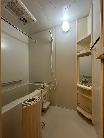 ボナール07の浴室