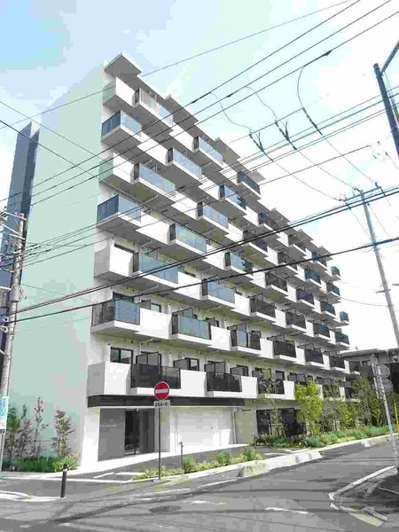 ＧＥＮＯＶＩＡ川口元郷の外観