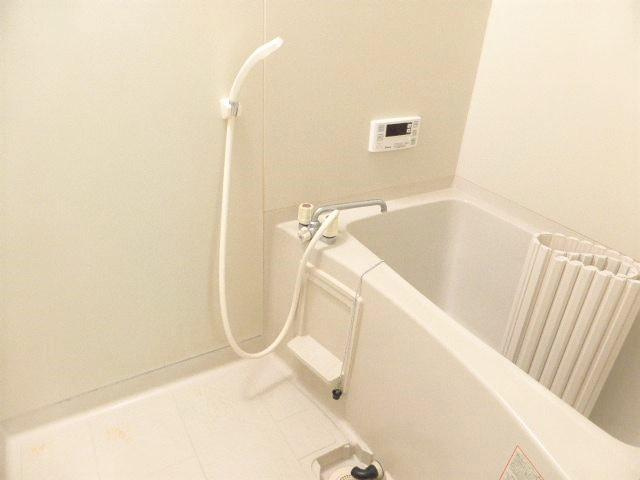 ビラージュＹＳ　Ｂの浴室