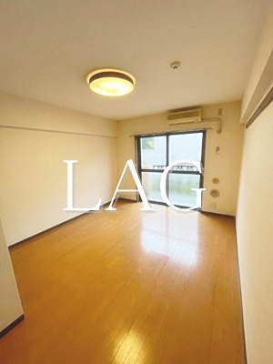 【居間・リビング】 | エクセルいづみ | 洋室のお部屋です。