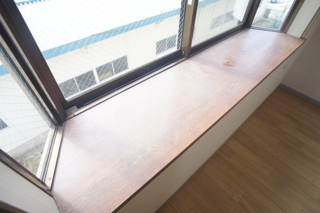 ジュネス・Nのバルコニー