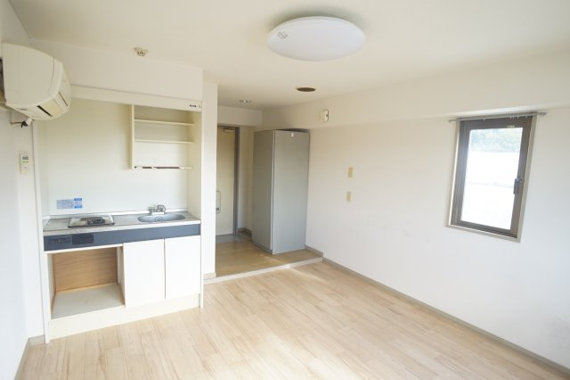 ジュネス・Nの居間・リビング