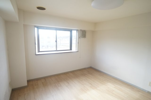 ジュネス・Nの居間・リビング