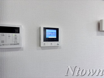 【セキュリティ】 | アイナ ルアナ ウル | モニター付きインターホンです