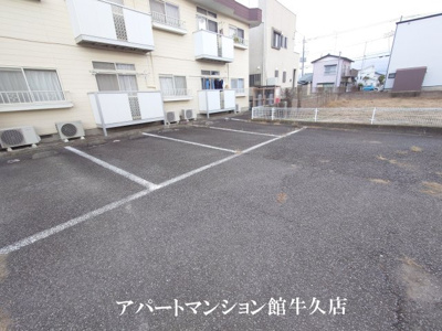 【駐車場】 | フローラルⅠ