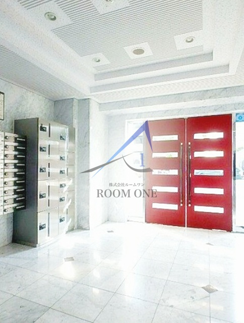 ガーラ・シティ王子のエントランス|エントランスです。