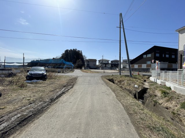 新築戸建・新築建売　須賀川市和田第1　第三小・第三中の前面道路含む現地写真