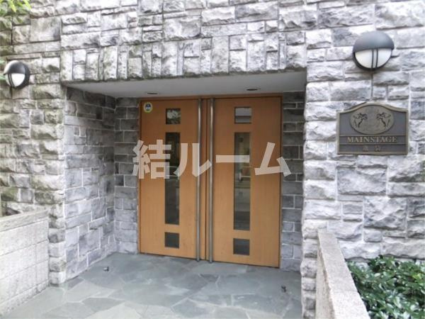 豊島区池袋４丁目の賃貸マンションのエントランス