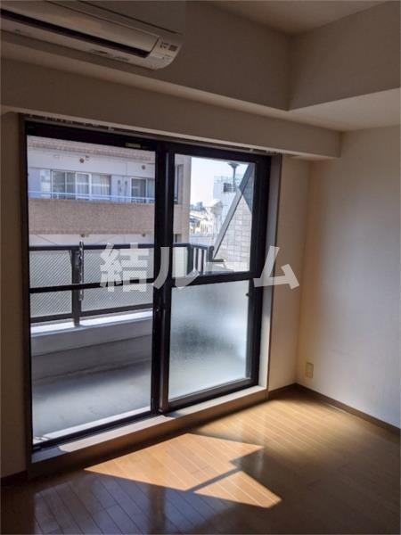 豊島区池袋４丁目の賃貸マンションの居間・リビング