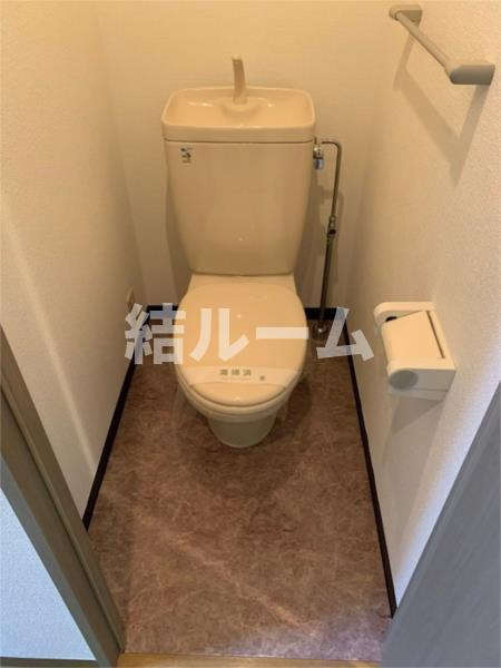 豊島区池袋４丁目の賃貸マンションのトイレ