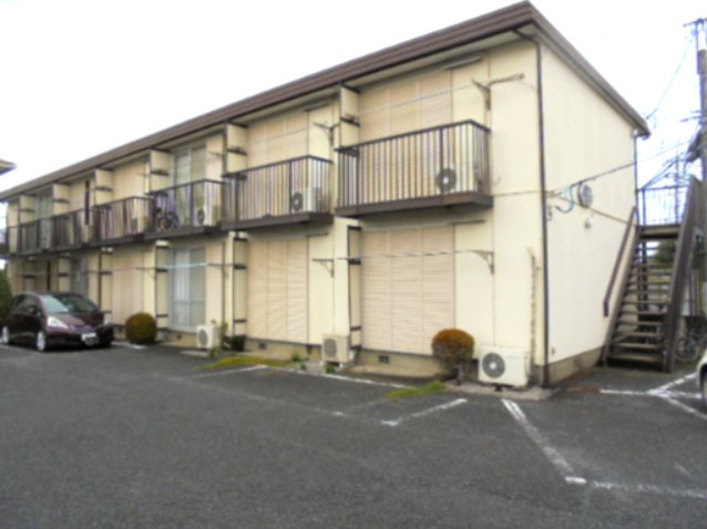 グリーンパレスの外観