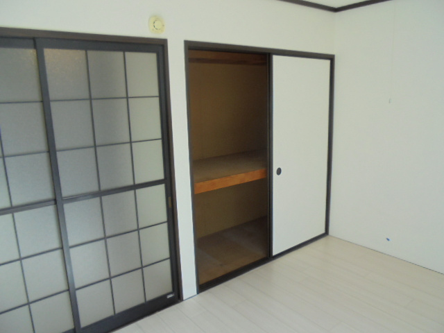 グリーンパレス