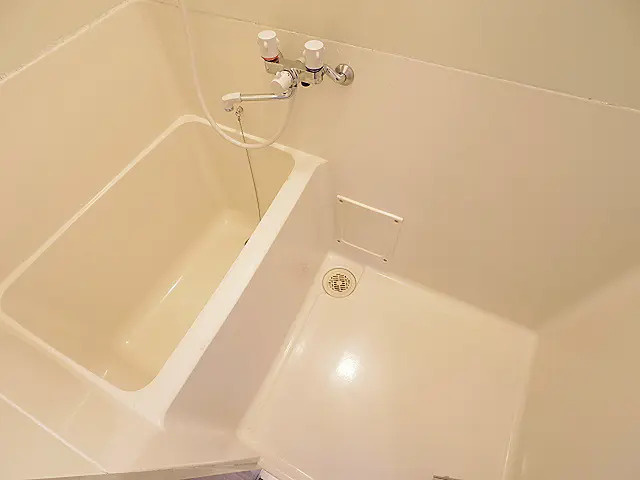 サンジュエリー所沢の浴室