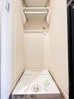 【ランドリースペース】 | 目白台コーポ | 洗濯機置き場