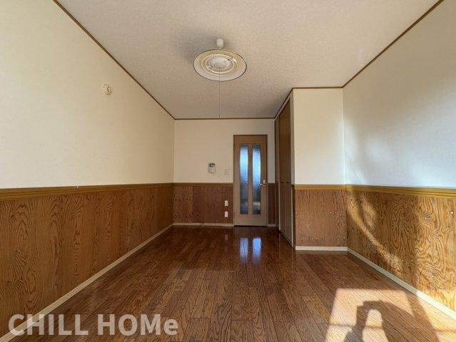 エールIIの居間・リビング|他社様掲載物件もまとめてご紹介、ご案内可能です(^^)/