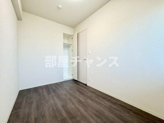 プレサンス名駅南ブリエの洋室