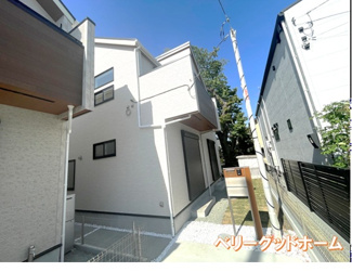 【外観】 | 大和市中央林間西　新築一戸建て　全8棟/今回販売2棟（8号棟） | 現地（1～3号棟）