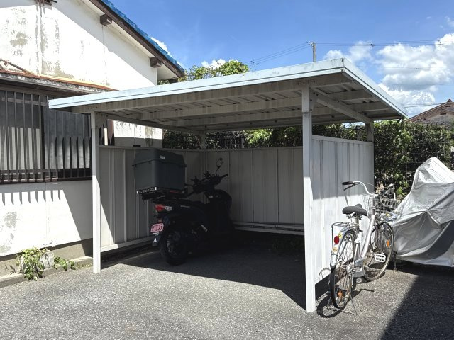 サンシティ城北の駐車場
