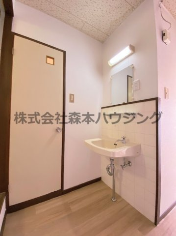 【洗面所】 | 　忍ヶ丘グリーンハイツ | 使いやすい洗面所です