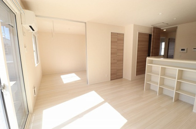 【居間・リビング】 | ル・グランⅢ | リビングルーム １１．６帖