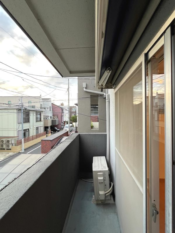 世田谷区下馬１丁目の一戸建てのバルコニー|2Fバルコニー