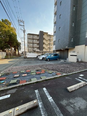 【駐車場】 | AXIA VonHotakubo