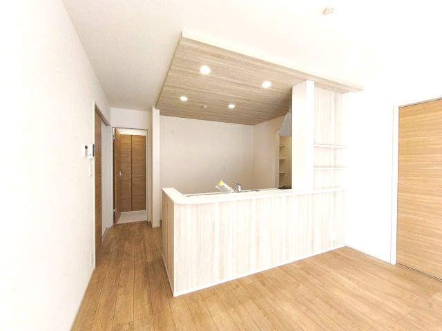 熊谷市新堀　新築住宅　平家建の居間・リビング