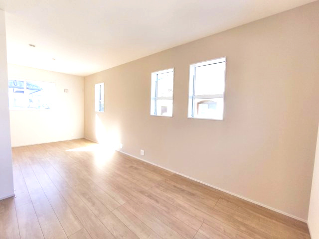 熊谷市新堀　新築住宅　平家建の居間・リビング