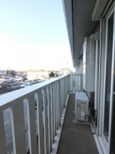 【バルコニー】