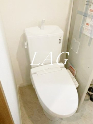 【トイレ】 | ランドヴィル志茂 | トイレです。