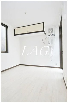 【居間・リビング】 | ヴェール ド アドニス | 洋室のお部屋です。