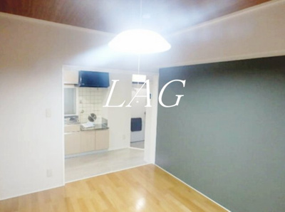 【居間・リビング】 | シティルーフ | 洋室のお部屋です。