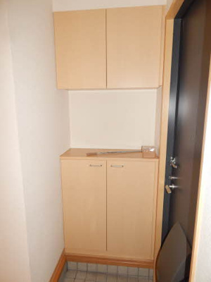 【玄関】 | グレイスFuji A棟 