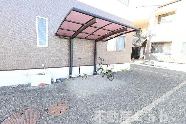 グリーンビュー豊秋Ⅱの駐車場