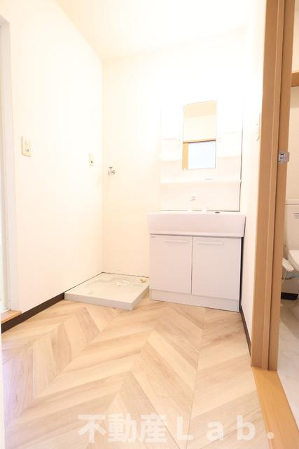 グリーンビュー豊秋Ⅱの洗面所