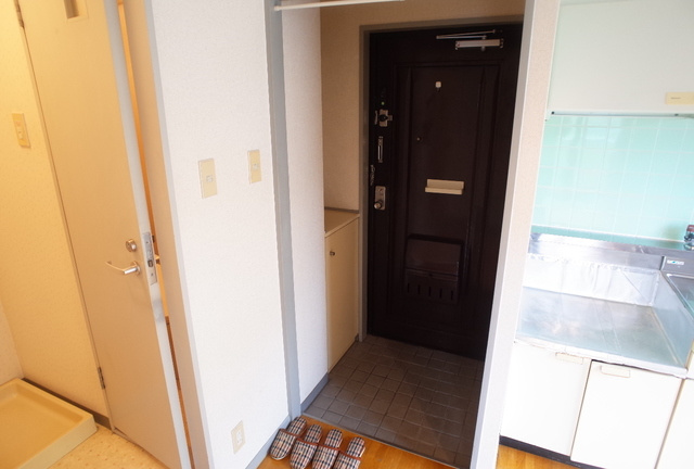 東芦屋マンションの玄関