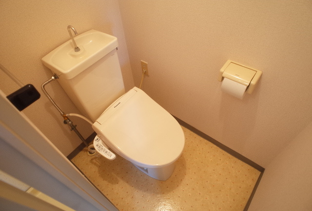 東芦屋マンションのトイレ