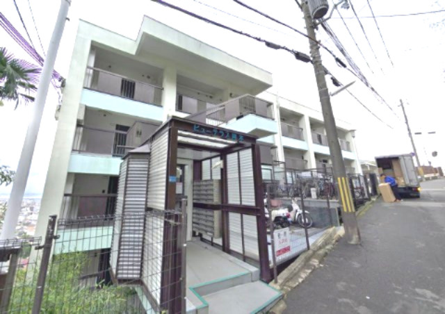 ビューテラス岡本の外観